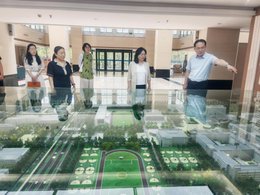 德州市第七人民医院领导来BBIN宝盈集团首页考察交流